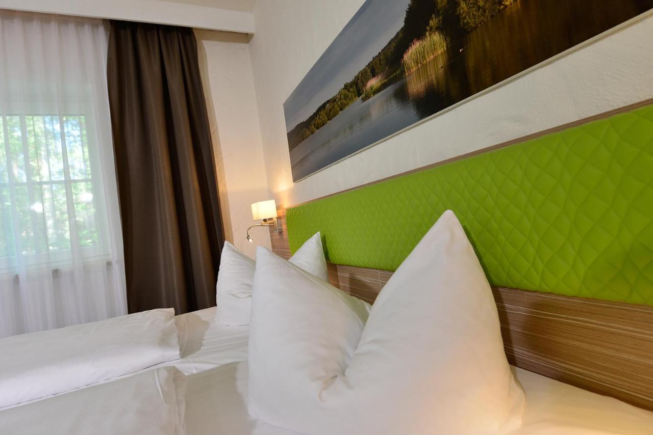 Hotel Sonnenhof Pleinfeld Bagian luar foto