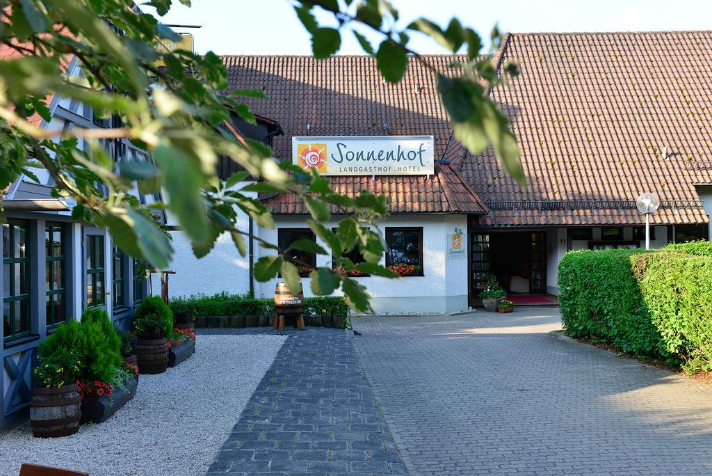 Hotel Sonnenhof Pleinfeld Bagian luar foto